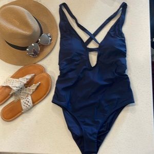 My destiny cross one piece swimsuit